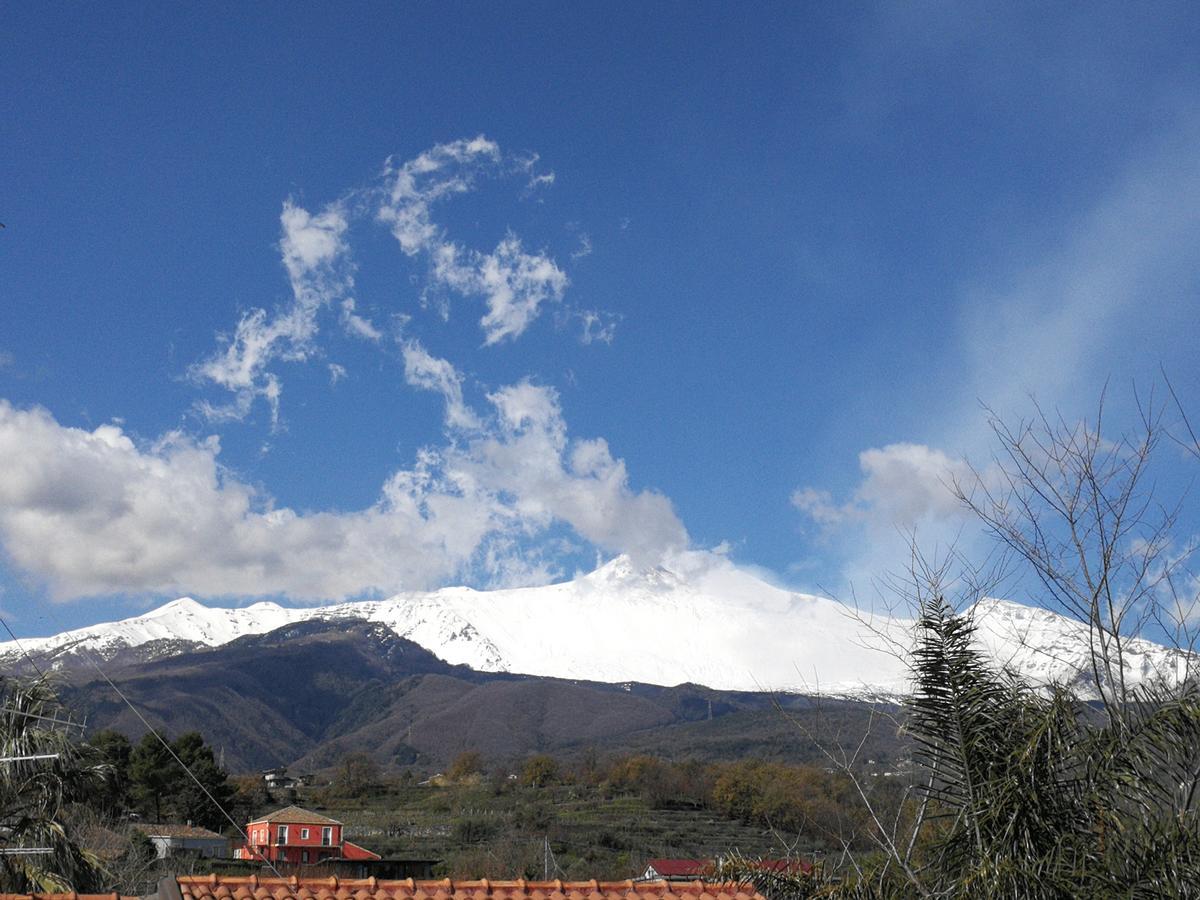 I Colori Dell'Etna Vila Santa Venerina Exterior foto